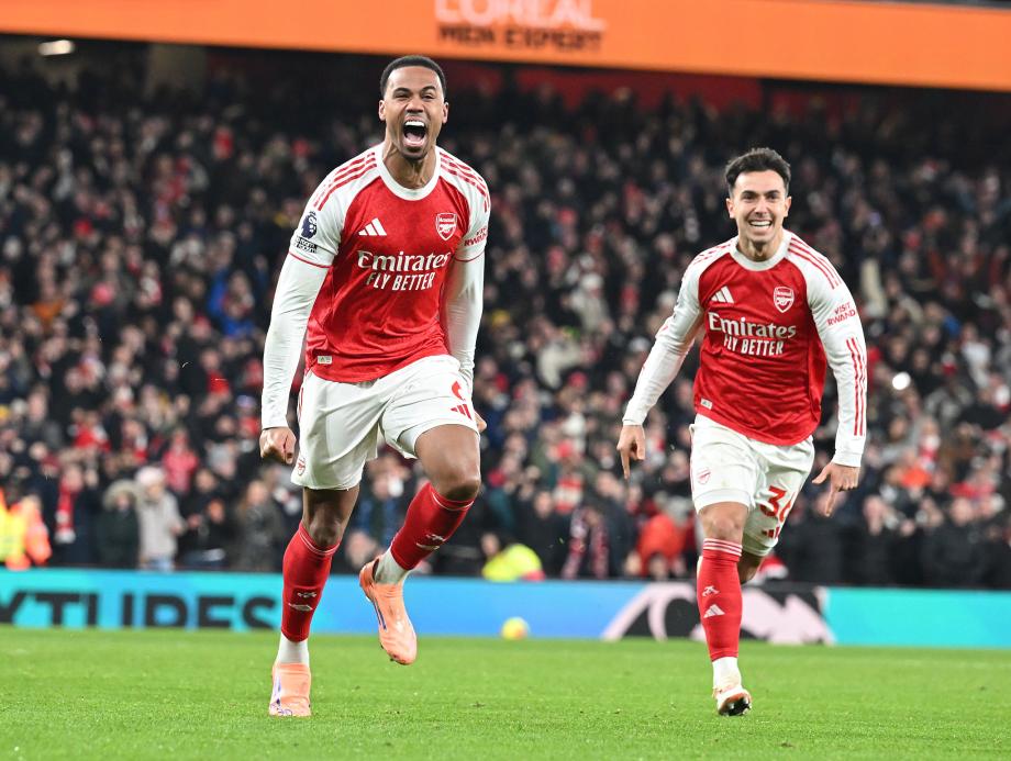 [图]英超：加布里埃尔破门 阿森纳大胜维拉